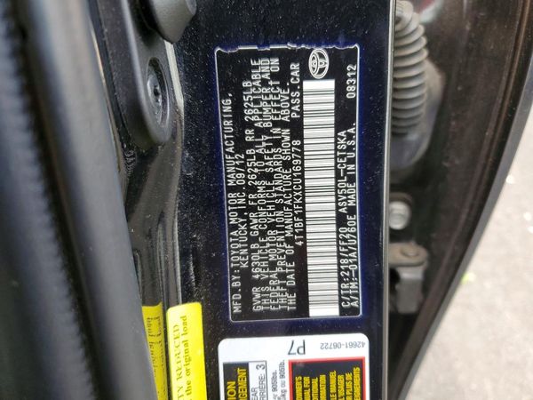 2012 TOYOTA CAMRY