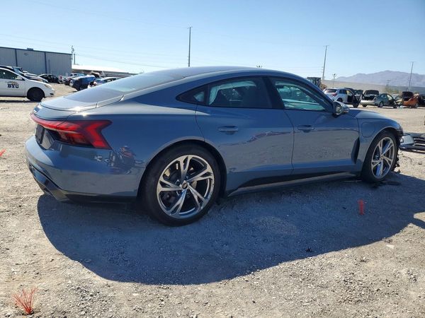 2024 AUDI E-TRON GT