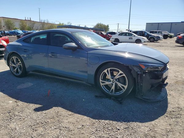 2024 AUDI E-TRON GT