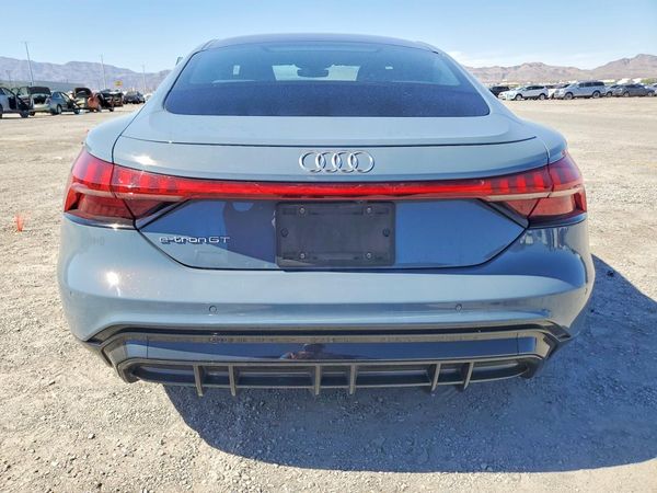 2024 AUDI E-TRON GT