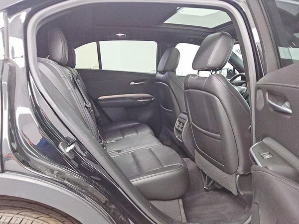 2019 CADILLAC XT4 Premium Luxury