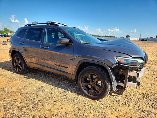 2019 JEEP CHEROKEE LATITUDE PLUS 4X4
