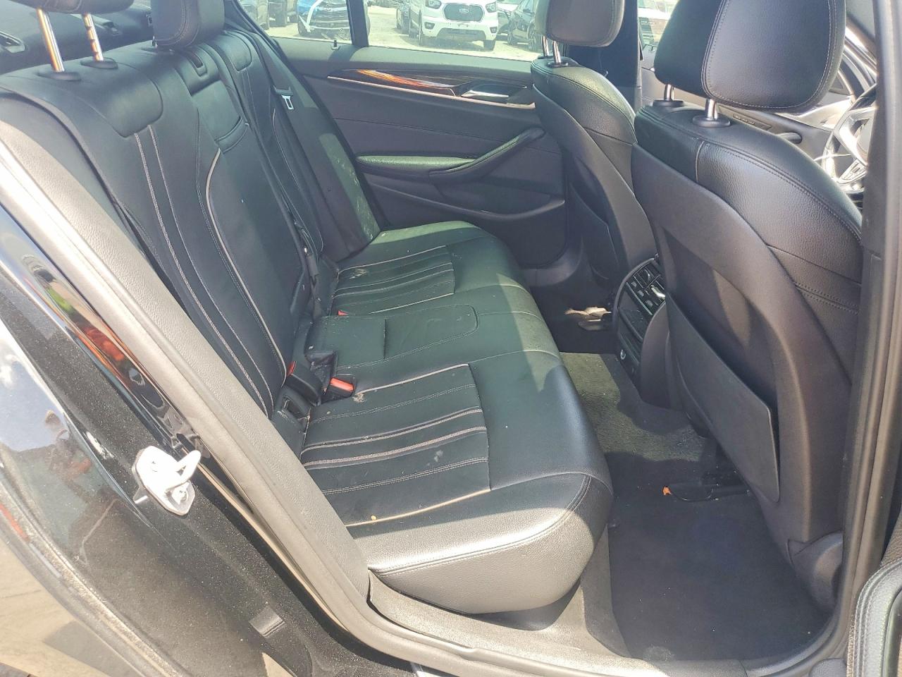 2018 BMW 530E