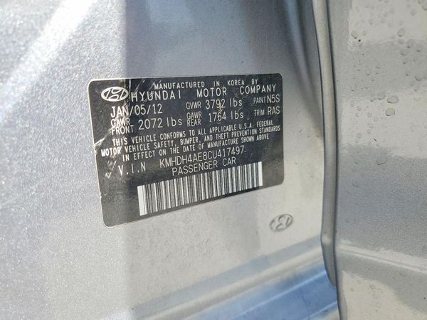 2012 HYUNDAI ELANTRA