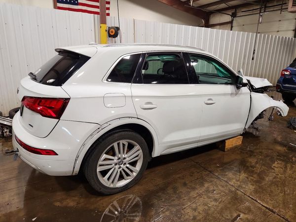 2019 AUDI Q5