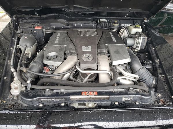 2015 MERCEDES-BENZ G G63 AMG 4-Matic — Engine bay