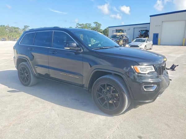 2017 JEEP GRAND CHEROKEE Overland