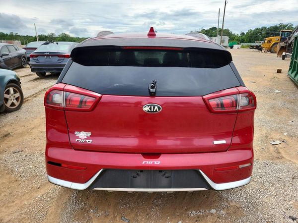 2017 KIA NIRO