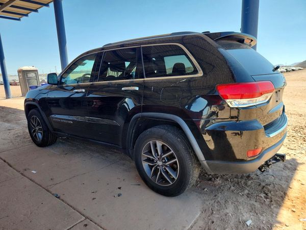 2017 JEEP GRAND CHEROKEE Limited