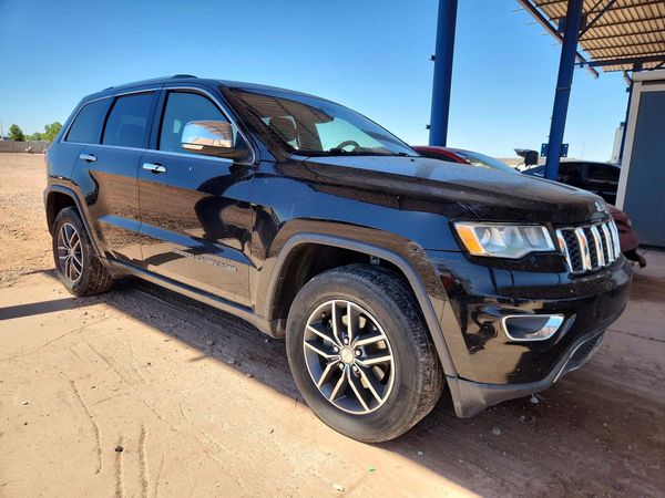 2017 JEEP GRAND CHEROKEE Limited