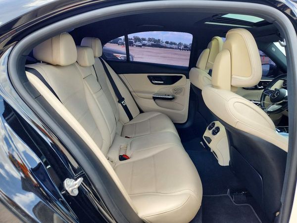 2022 MERCEDES-BENZ C C300