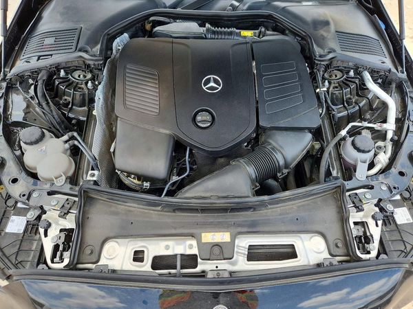 2022 MERCEDES-BENZ C C300
