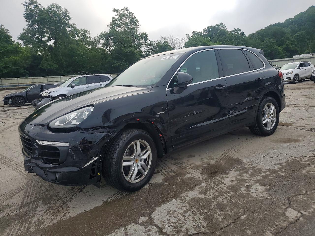 2016 PORSCHE CAYENNE