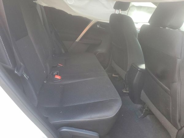 2015 TOYOTA RAV4 XLE (M Grade)