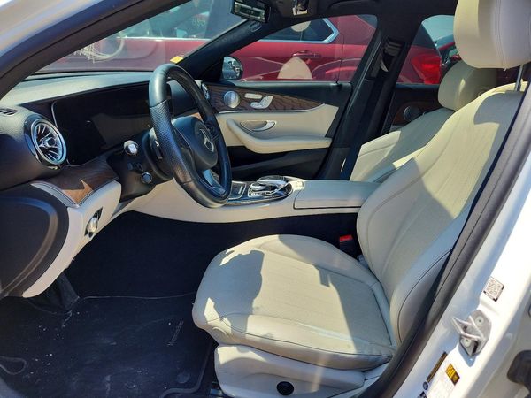 2017 MERCEDES-BENZ E E300