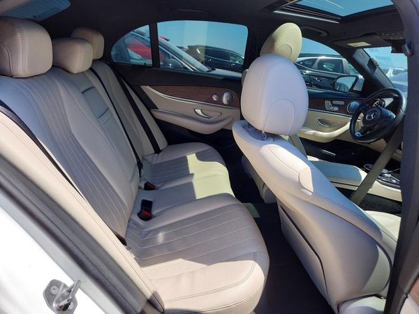 2017 MERCEDES-BENZ E E300