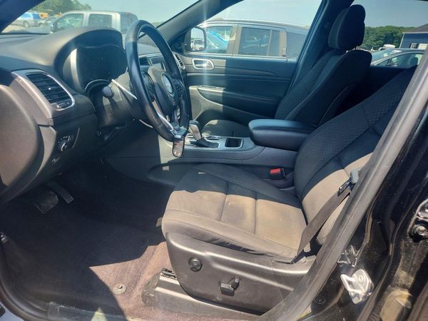 2018 JEEP GRAND CHEROKEE LAREDO 4X4