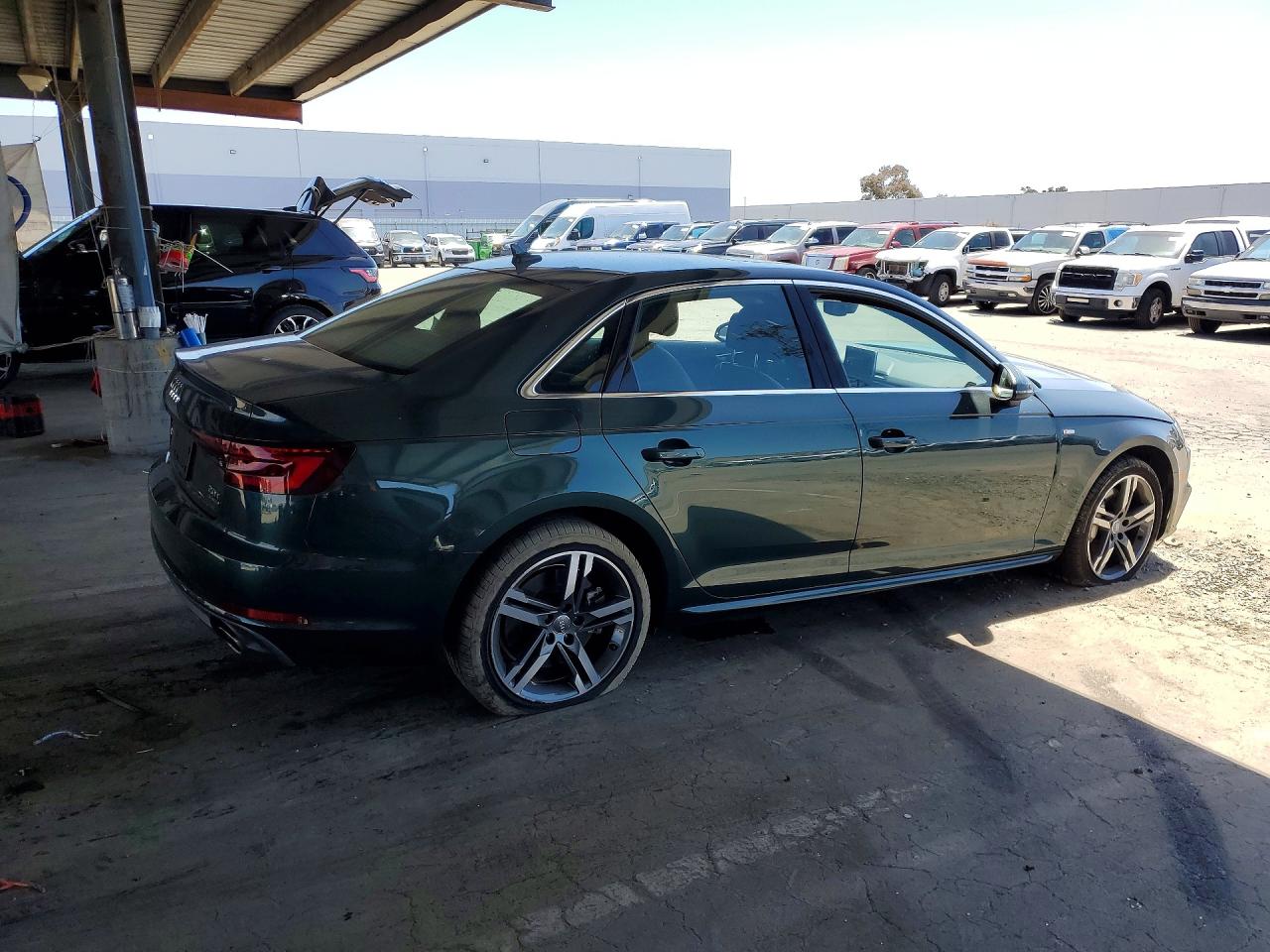 2018 AUDI A4