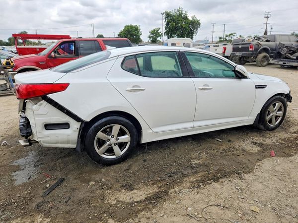 2015 KIA OPTIMA GL - Middle-low