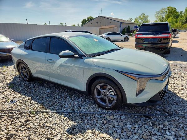 2026 KIA K4 LX, LXS