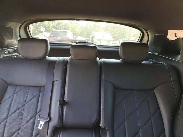2016 INFINITI QX70