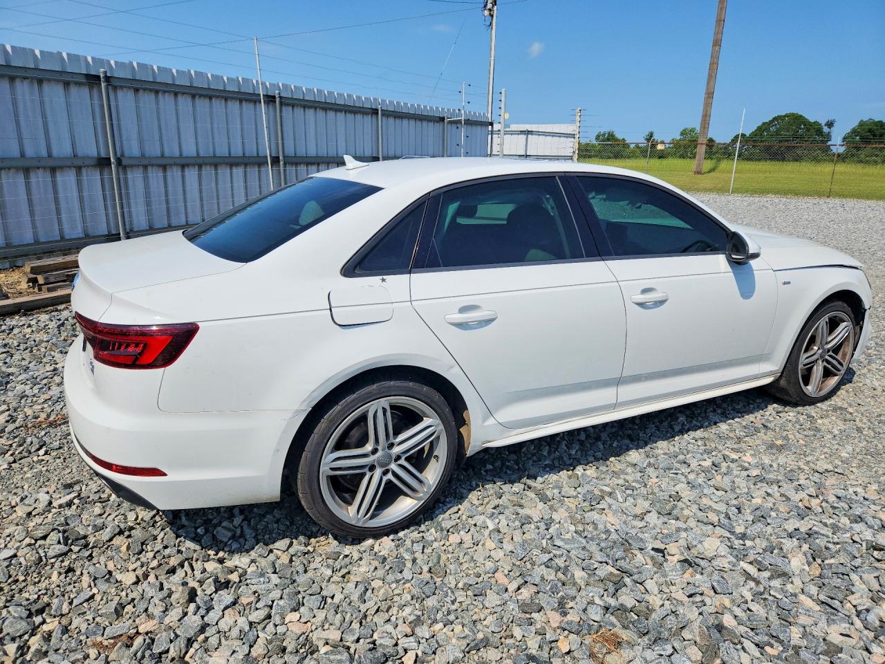 2018 AUDI A4 Premium