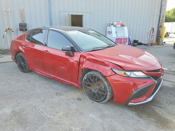 2022 TOYOTA CAMRY