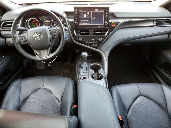 2022 TOYOTA CAMRY