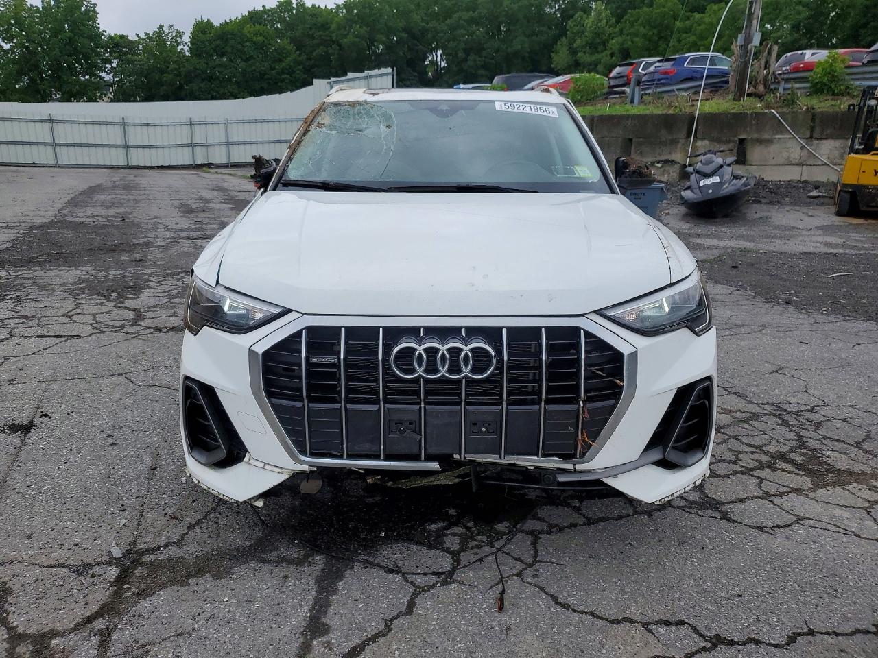 2022 AUDI Q3 S Line quattro Premium