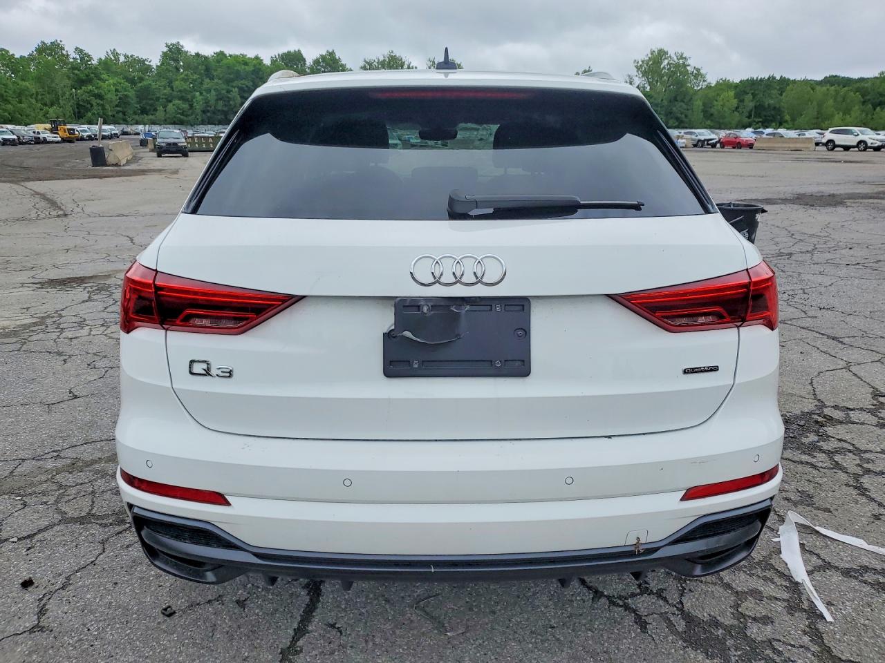 2022 AUDI Q3 S Line quattro Premium