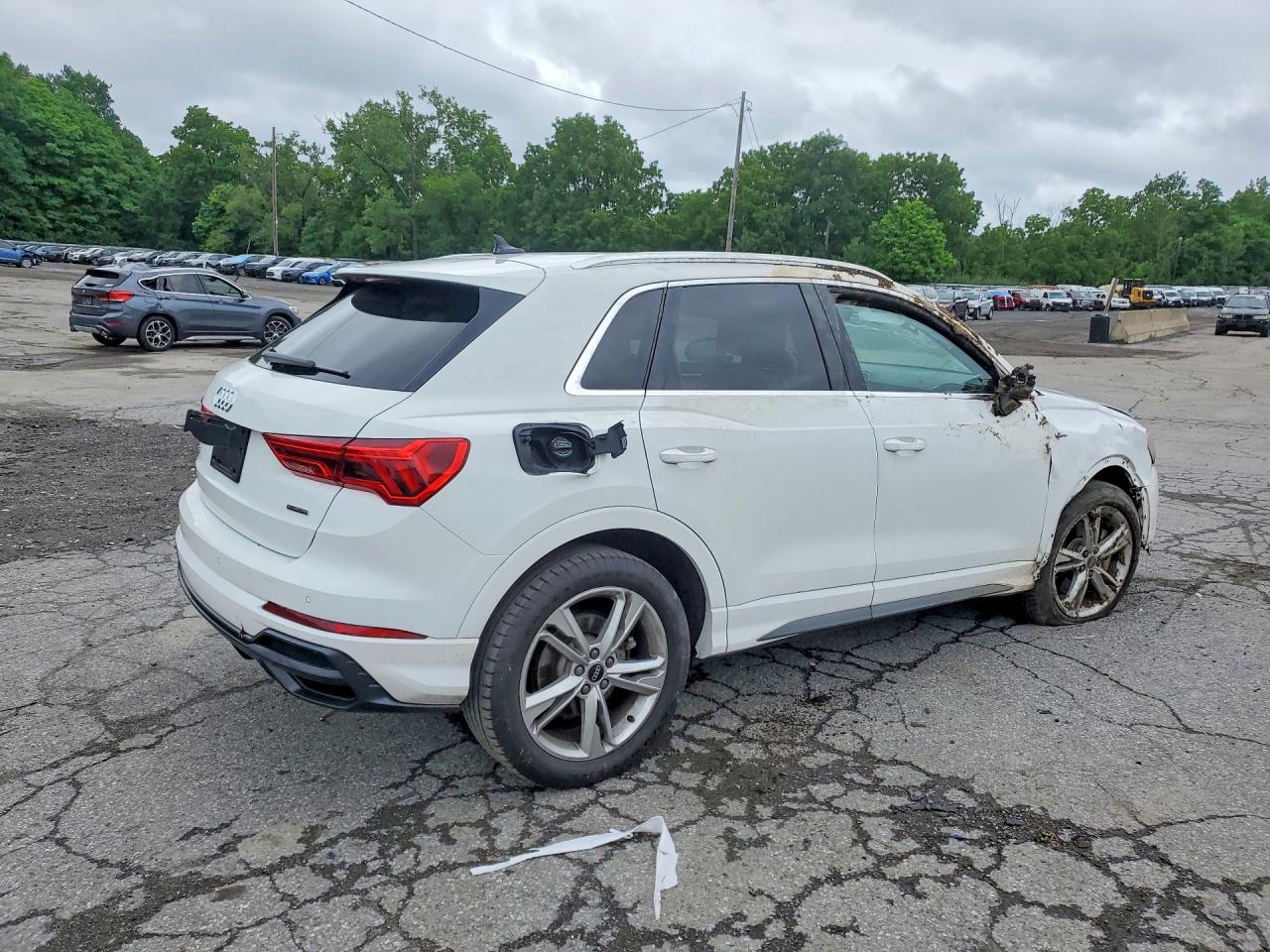 2022 AUDI Q3 S Line quattro Premium