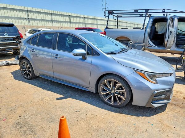 2022 TOYOTA COROLLA SE