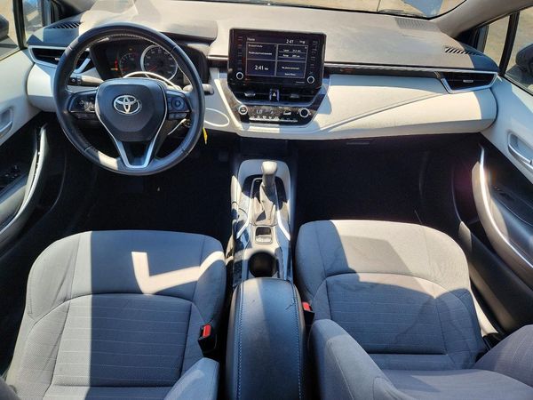 2022 TOYOTA COROLLA SE