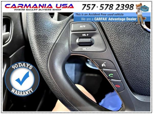 2017 KIA FORTE