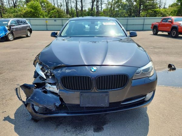 2013 BMW 528