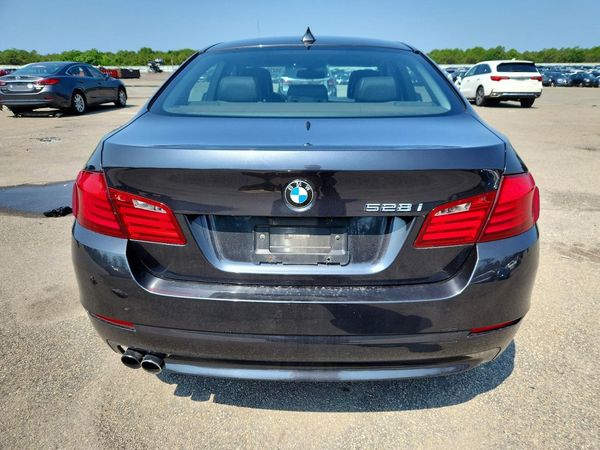2013 BMW 528