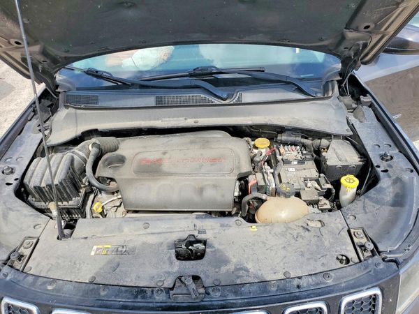 2018 JEEP COMPASS LATITUDE 4X4