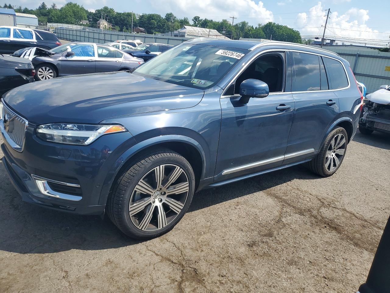 2025 VOLVO XC90 Ultra Bright