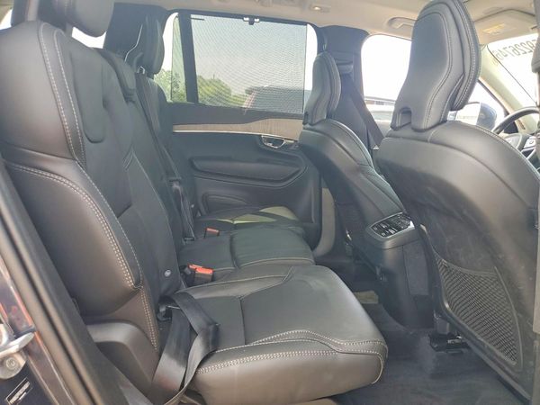 2025 VOLVO XC90 Ultra Bright