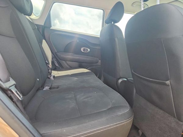 2014 KIA SOUL GL(BASE)