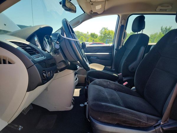 2013 DODGE GRAND CARAVAN SE