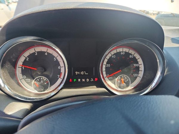 2013 DODGE GRAND CARAVAN SE