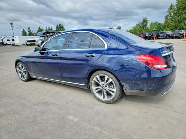 2017 MERCEDES-BENZ C C300