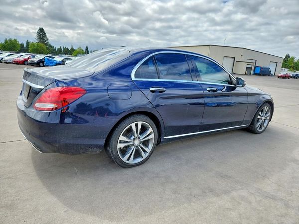2017 MERCEDES-BENZ C C300
