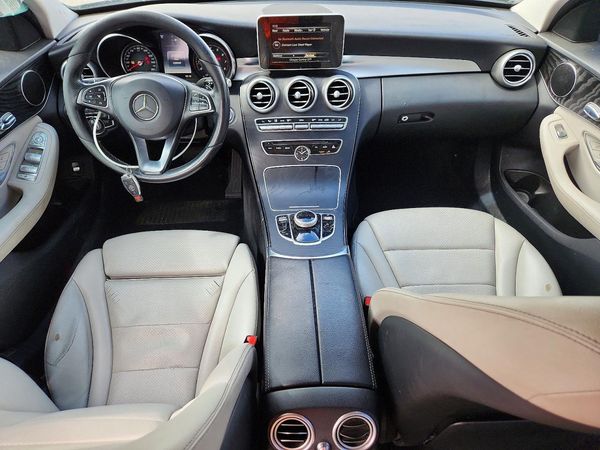 2017 MERCEDES-BENZ C C300