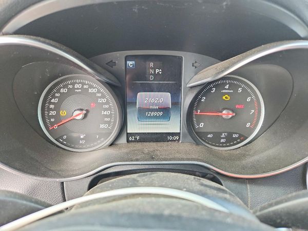 2017 MERCEDES-BENZ C C300