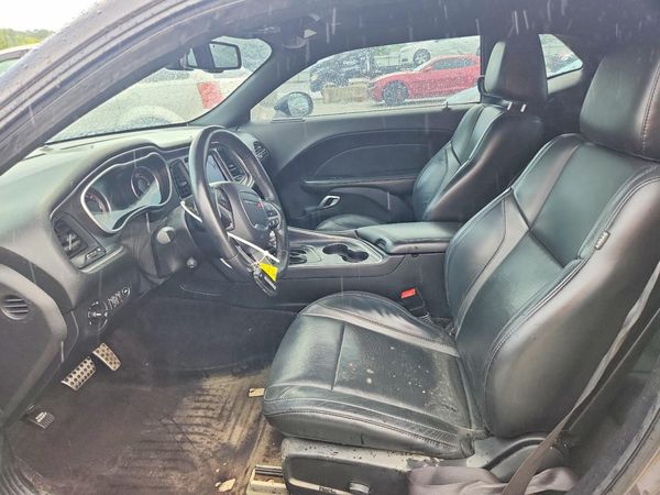 2017 DODGE CHALLENGER SXT