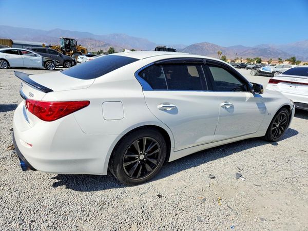 2017 INFINITI Q50