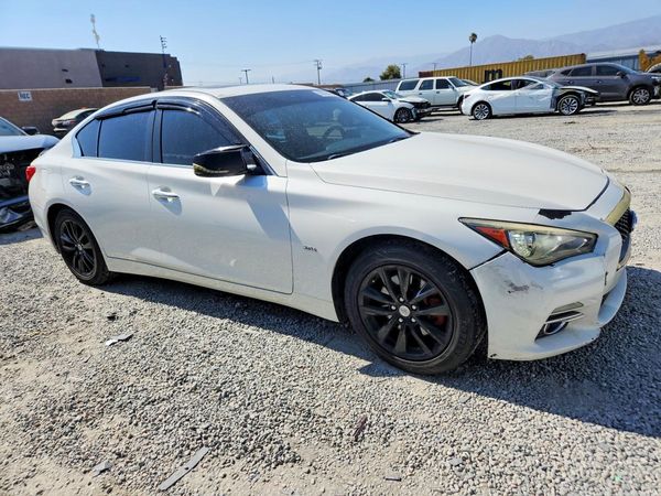 2017 INFINITI Q50