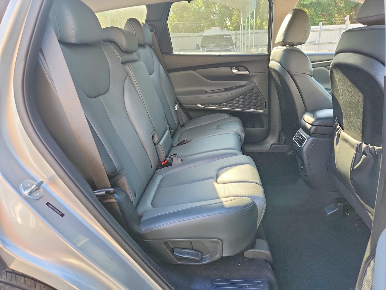 2023 HYUNDAI SANTA FE SEL Premium